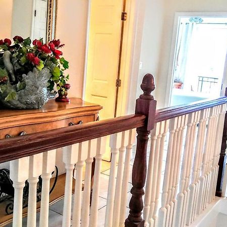 Mediterranean Three Story Beach Townhouse سانت بيتي بيتش المظهر الخارجي الصورة